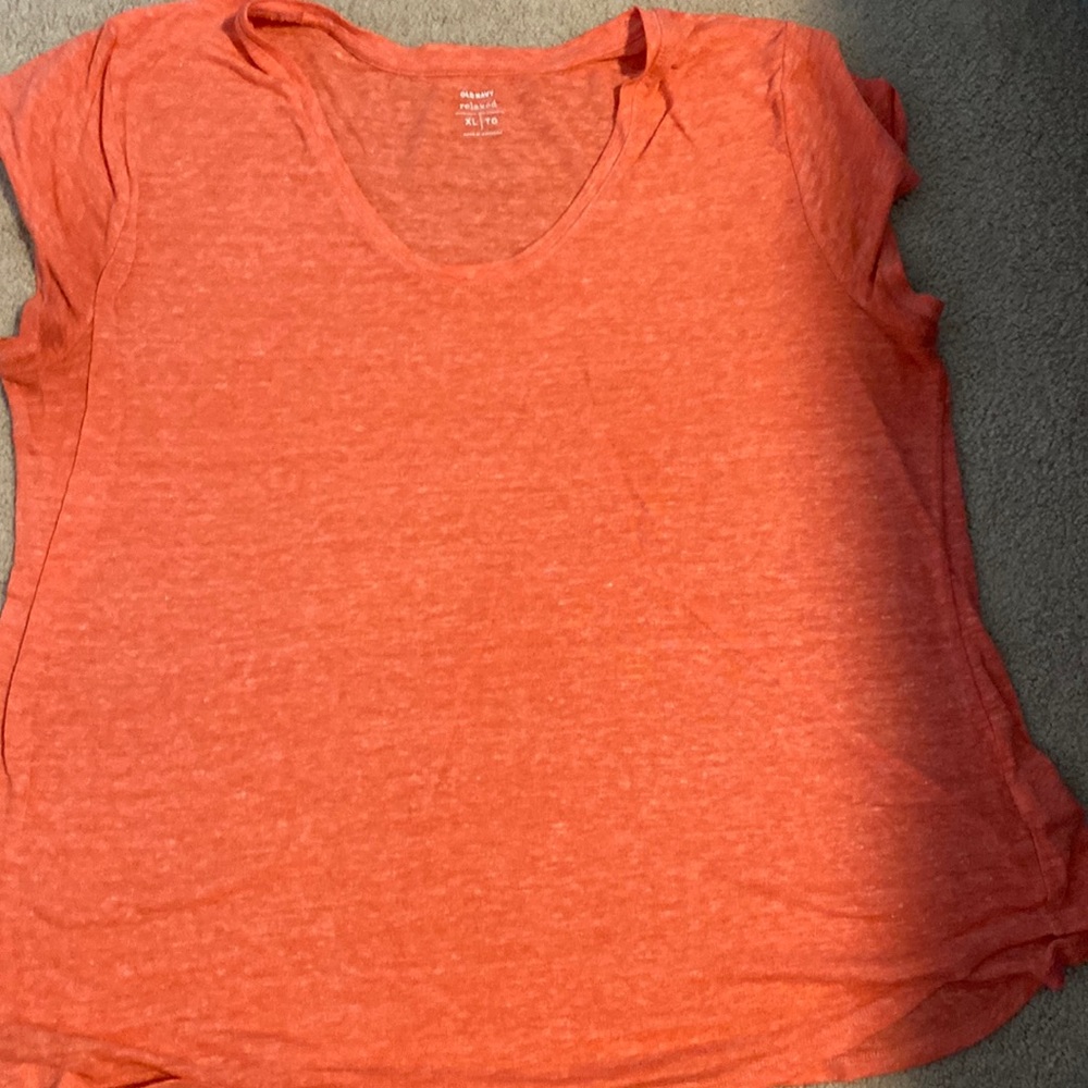 old navy coral tshirt